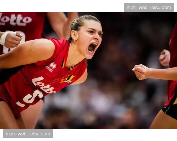 波兰两分险胜拉脱维亚 欧洲区竞争激烈晋级名额争夺白热化 波兰两分险胜拉脱维亚 欧洲区竞争激烈晋级名额争夺白热化